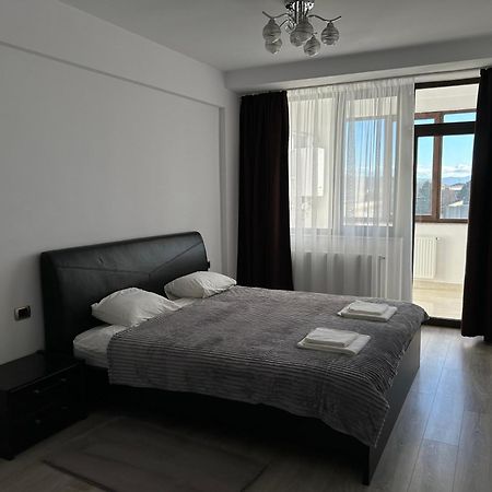 Lucky Apartment Braşov Extérieur photo